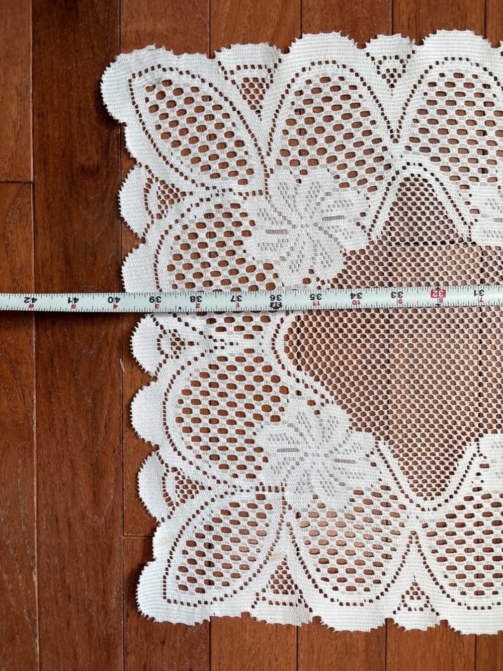 Elegant White Lace Table Runner Floral Rectangular Design 15"x40" Home Decor - Picture 7 of 10